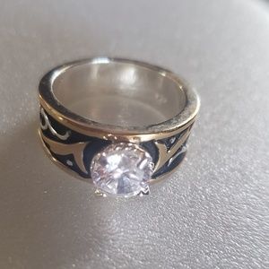 Montana Silversmiths ring